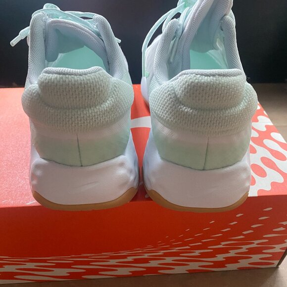 Nike Renew Running Shoes | Mint Green & White | Excellent Condition - Picture 4 of 4
